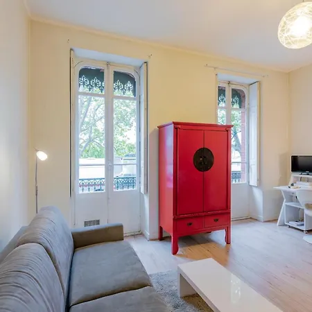 Le Bord De Garonne Apartment *